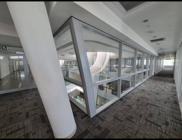 1,599M² OFFICE TO LET IN SANDTON CENTRAL